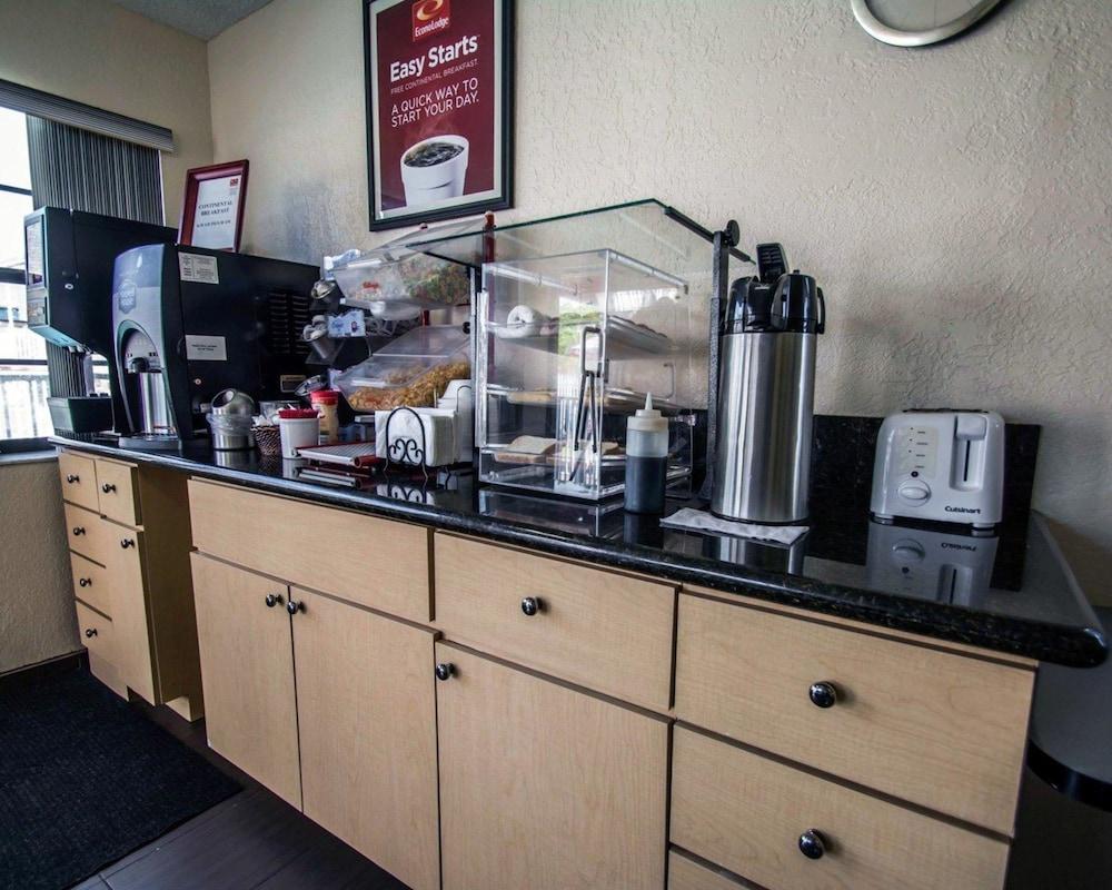 Econo Lodge Hollywood-Ft Lauderdale International Airport Esterno foto