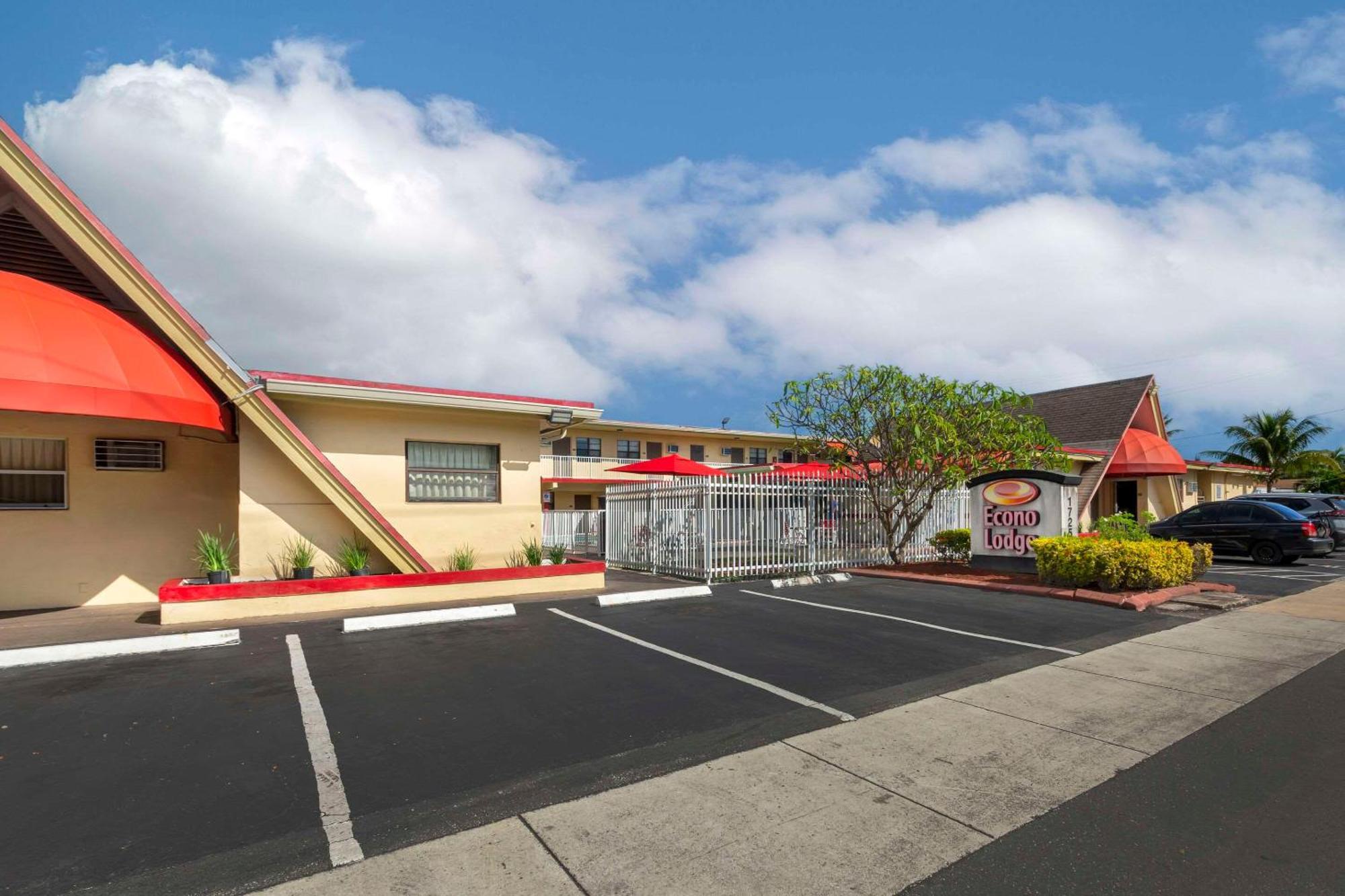 Econo Lodge Hollywood-Ft Lauderdale International Airport Esterno foto
